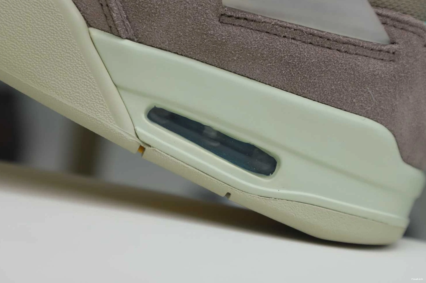 LA AIR X RETRO JORDAN UNION 4 'TAUPE HAZE' 1024